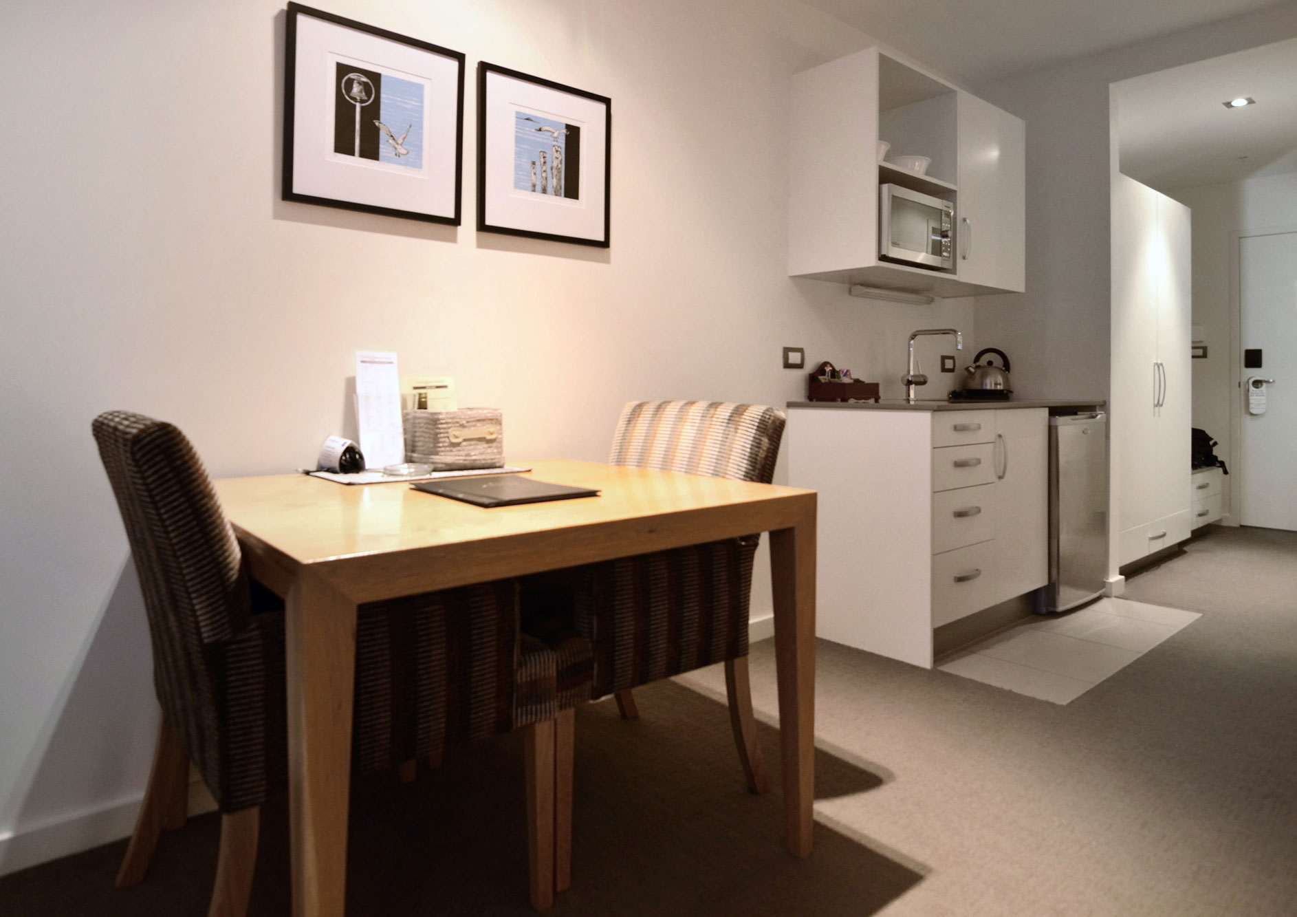 Executive-Room-Suites-2