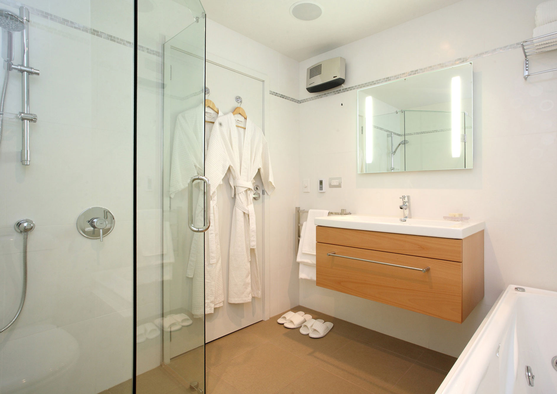 Executive-Room-Suites-5