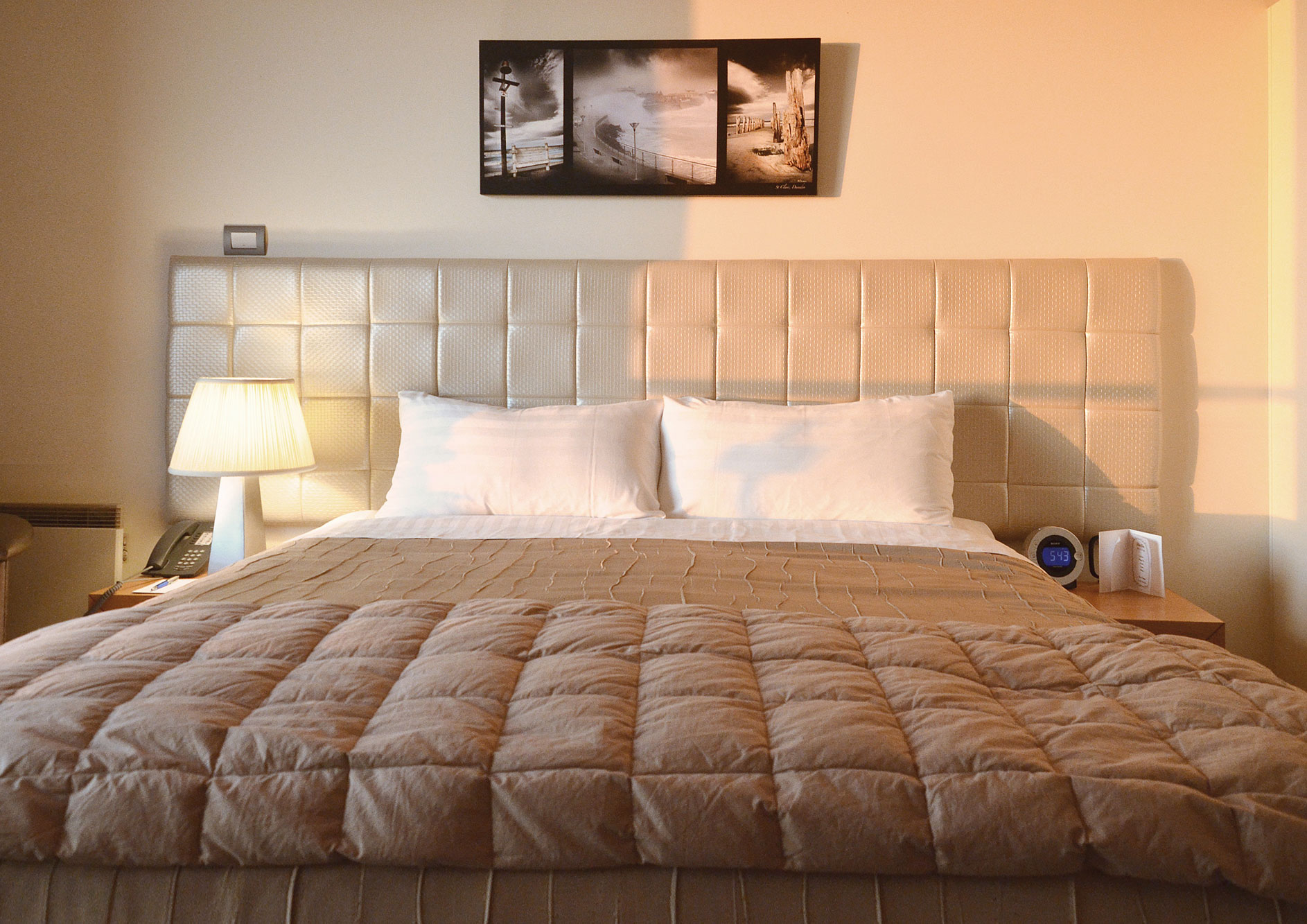 Premier-Studio-Suites-6